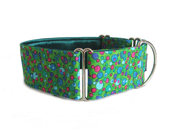 Cheerful pops of color on brilliant green are a fun addition to any pup's wardrobe!