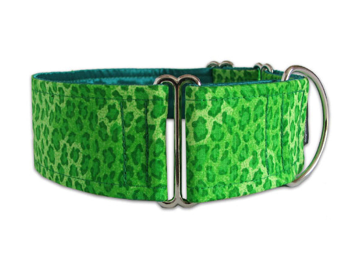 Wild green leopard print collar is perfect for any pooch with a wild side! 