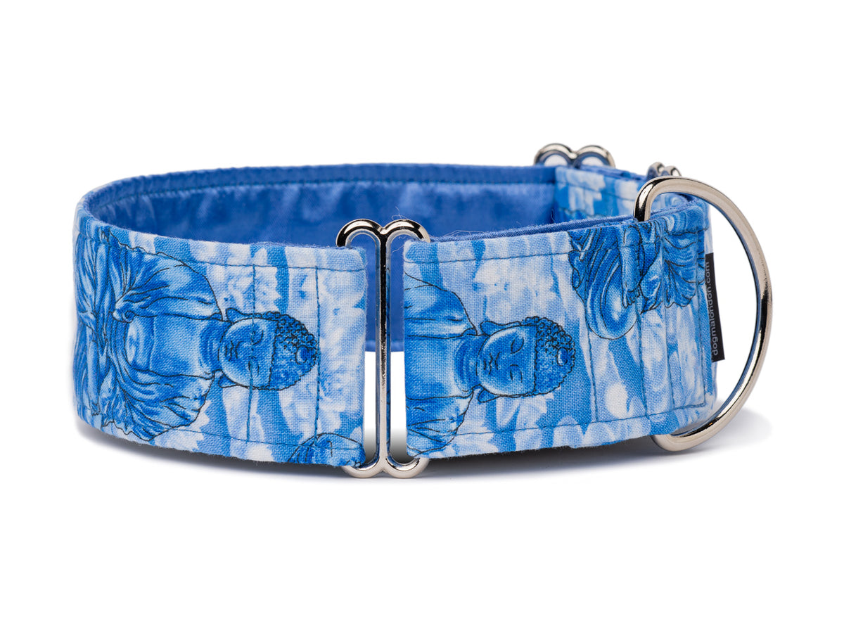 Tranquil images of Buddha in soothing blue and white will resonate with the enlightened  and stylish pooch!
